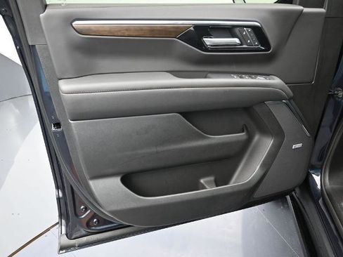 New 2026 Chevrolet Tahoe High Country image 11