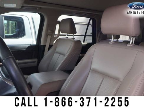 Used 2024 Ford Expedition XLT RWD image 14