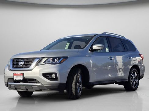Used 2020 Nissan Pathfinder SL image 18
