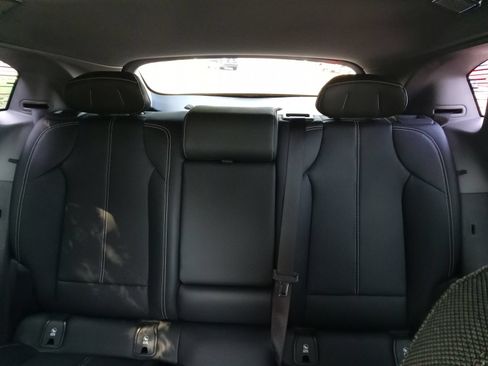 Used 2025 Cadillac Optiq Luxury 1 AWD/4WD image 21