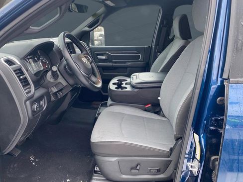 Used 2024 RAM 2500 Big Horn w/ Bed Utility Group image 5