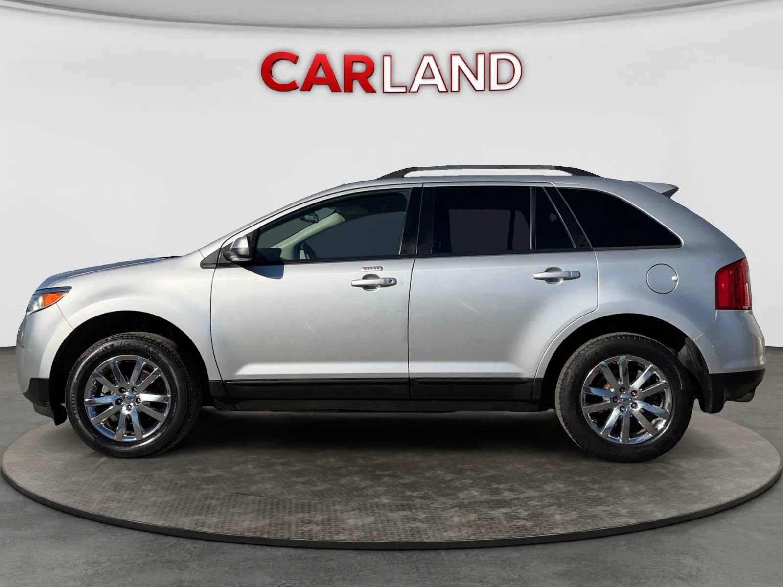 Used 2013 Ford Edge SEL FWD image 2