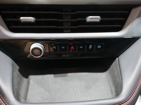 Used 2025 Ford Explorer ST-Line AWD/4WD image 28