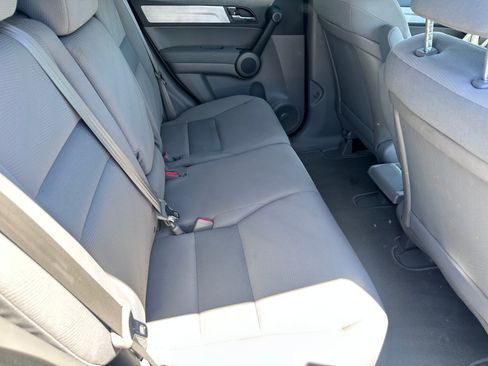 Used 2010 Honda CR-V LX image 9