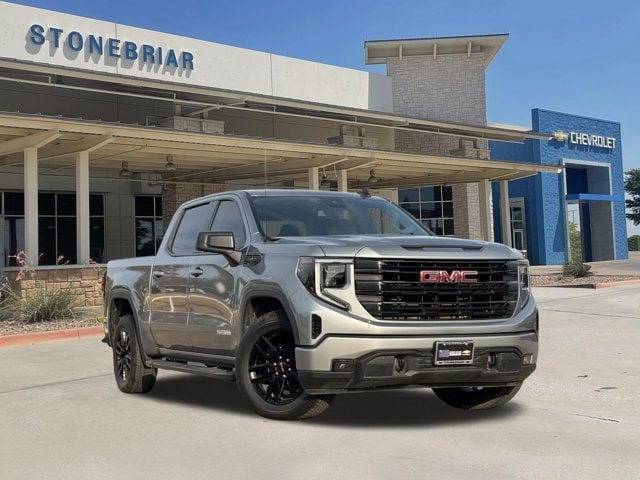 Used 2024 GMC Sierra 1500 Elevation RWD image 2