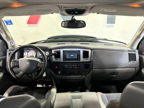 Used 2006 Dodge Ram 1500 Truck 2WD Quad Cab w/ Communication Pkg image 21