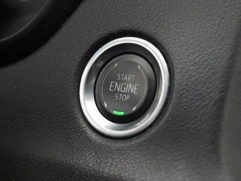 Used 2021 Cadillac XT4 Premium Luxury w/ Driver Awareness Package image 7