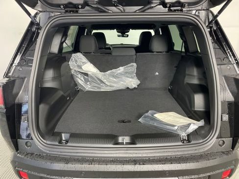 New 2026 Jeep Cherokee Laredo AWD/4WD image 7