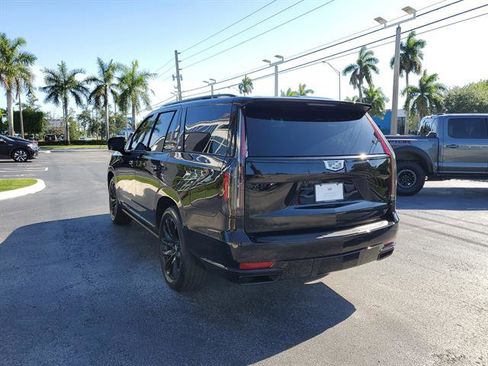 Certified 2023 Cadillac Escalade Sport w/ LPO, ONYX Package AWD/4WD image 22