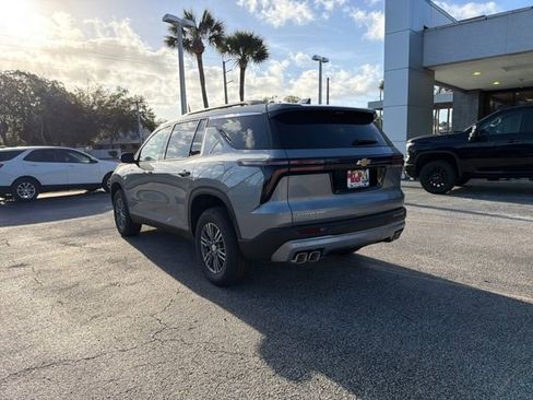 New 2026 Chevrolet Traverse LT w/ Driver Confidence Package FWD image 8