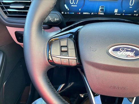 Used 2024 Ford Escape Platinum image 18