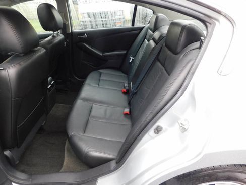 Used 2010 Nissan Altima 2.5 SL w/ SL Pkg image 5