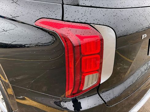 Used 2021 Hyundai Palisade Limited image 28