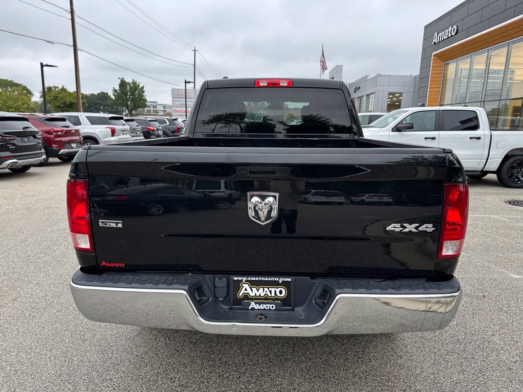 Used 2024 RAM 1500 Classic SLT AWD/4WD image 29