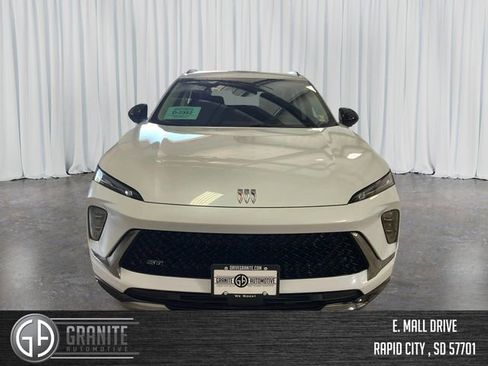 New 2025 Buick Envision Sport Touring image 2