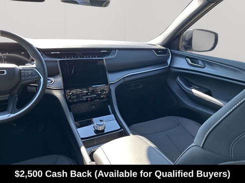New 2025 Jeep Grand Cherokee L Laredo w/ Luxury Tech Group I RWD image 27