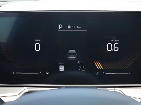 New 2025 Kia Sorento S image 18