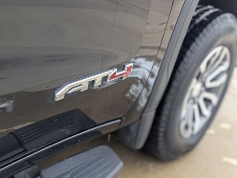 Used 2020 GMC Sierra 1500 AT4 w/ AT4 Premium Package image 13