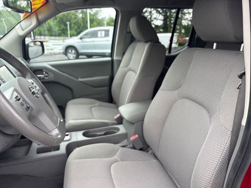 Used 2019 Nissan Frontier SV w/ Value Truck Package RWD image 24