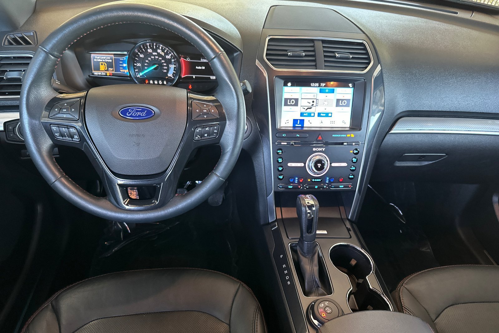Used 2018 Ford Explorer Sport w/ Equipment Group 401A AWD/4WD image 17