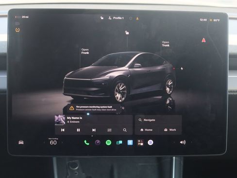 Used 2026 Tesla Model Y Long Range AWD/4WD image 12
