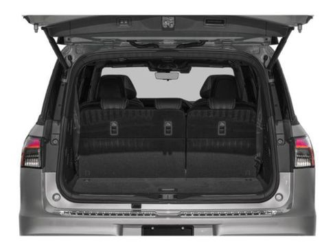 Certified 2026 INFINITI QX80 4WD w/ Sport Exterior Package image 13