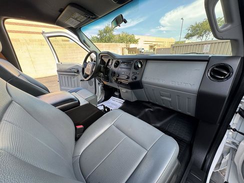 Used 2013 Ford F250 XL RWD image 15