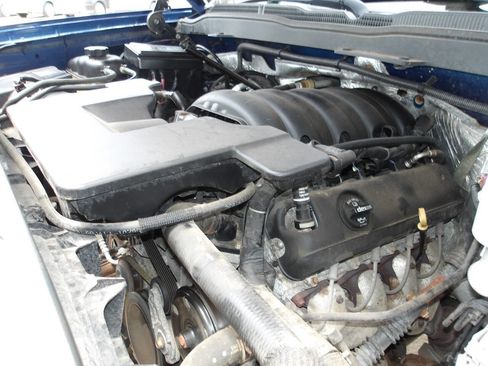 Used 2014 Chevrolet Silverado 1500 LT w/ All Star Edition AWD/4WD image 27