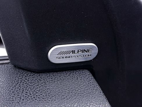 Used 2017 Dodge Charger R/T Scat Pack RWD image 6