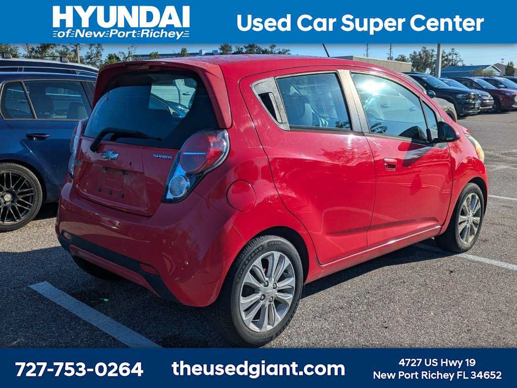 Used 2013 Chevrolet Spark LT FWD image 4
