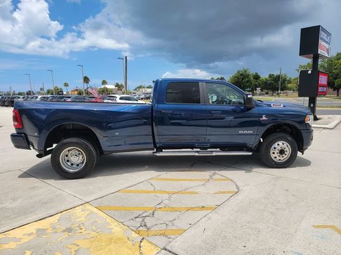 Used 2023 RAM 3500 Big Horn w/ Level 2 Equipment Group AWD/4WD image 6