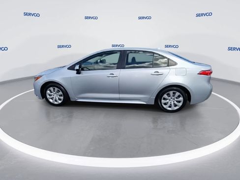 Used 2023 Toyota Corolla LE image 5