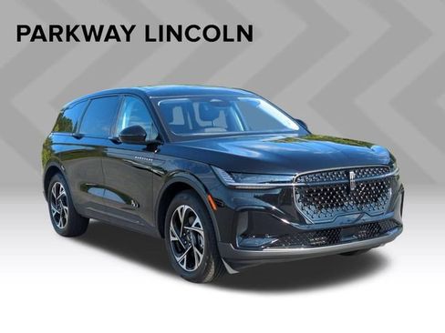 Used 2026 Lincoln Nautilus Premier w/ Equipment Group 102A AWD/4WD image 7