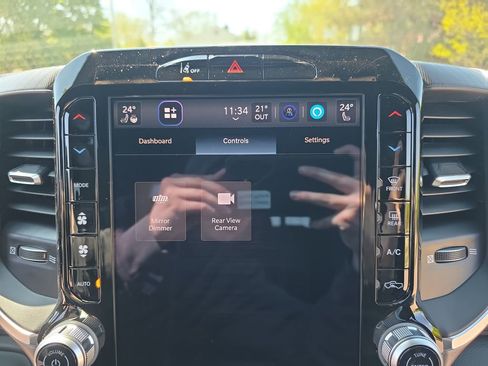 New 2026 RAM 1500 Big Horn AWD/4WD image 20
