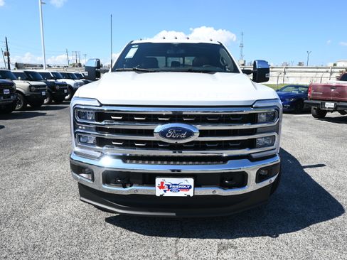 New 2026 Ford F250 King Ranch w/ Chrome Package AWD/4WD image 8