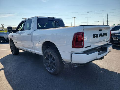 New 2026 RAM 2500 Laramie image 8