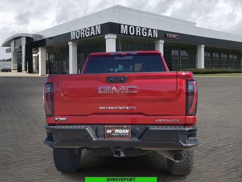 Used 2025 GMC Sierra 2500 AT4X image 6