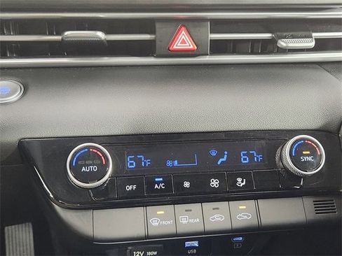 Certified 2025 Hyundai Elantra Blue image 21