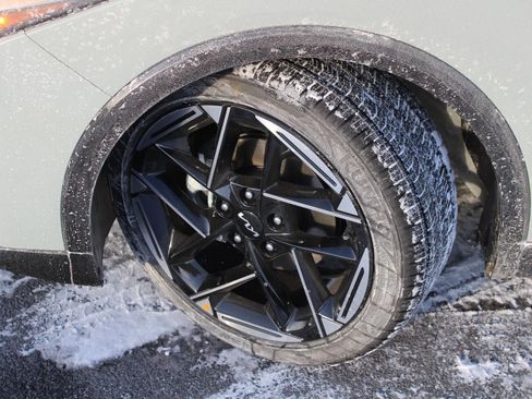 New 2025 Kia K4 GT-Line image 10