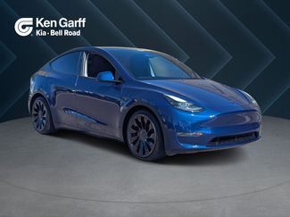 Used 2025 Tesla Model Y Performance video 1