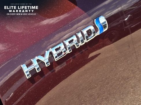 Used 2017 Toyota Highlander Limited Platinum AWD/4WD image 8