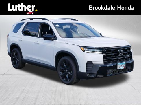 Certified 2026 Honda Pilot Black Edition image 1