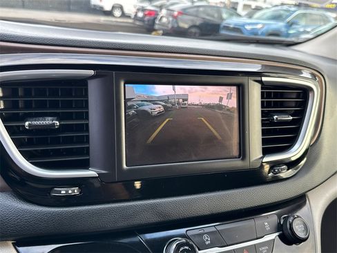 Certified 2023 Chrysler Voyager LX image 30