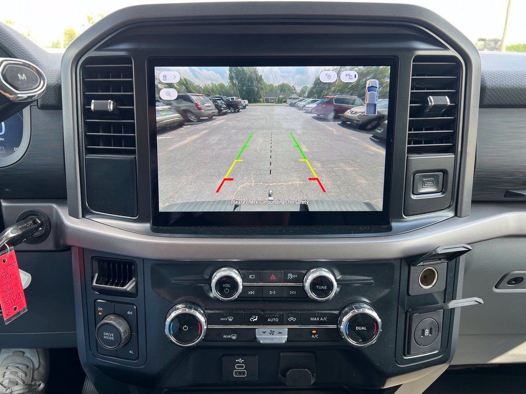 Used 2025 Ford F150 XLT w/ Equipment Group 301A Standard AWD/4WD image 17