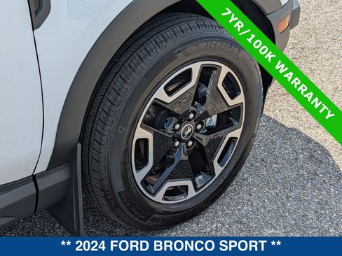 Certified 2024 Ford Bronco Sport Outer Banks AWD/4WD image 13