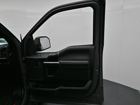 Used 2018 Ford F150 Raptor w/ Equipment Group 802A Luxury image 28