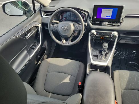 Certified 2025 Toyota RAV4 XLE AWD/4WD image 14