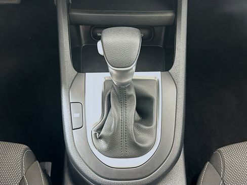 Used 2024 Kia Forte LXS FWD image 23