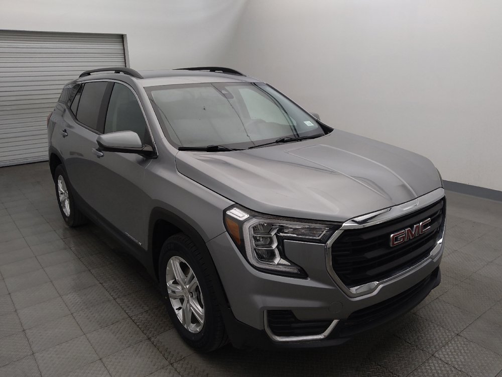 Used 2024 GMC Terrain SLE w/ Driver Convenience Package AWD/4WD image 13