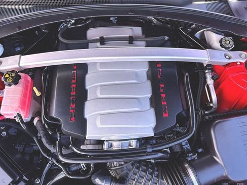 Used 2016 Chevrolet Camaro SS RWD image 31